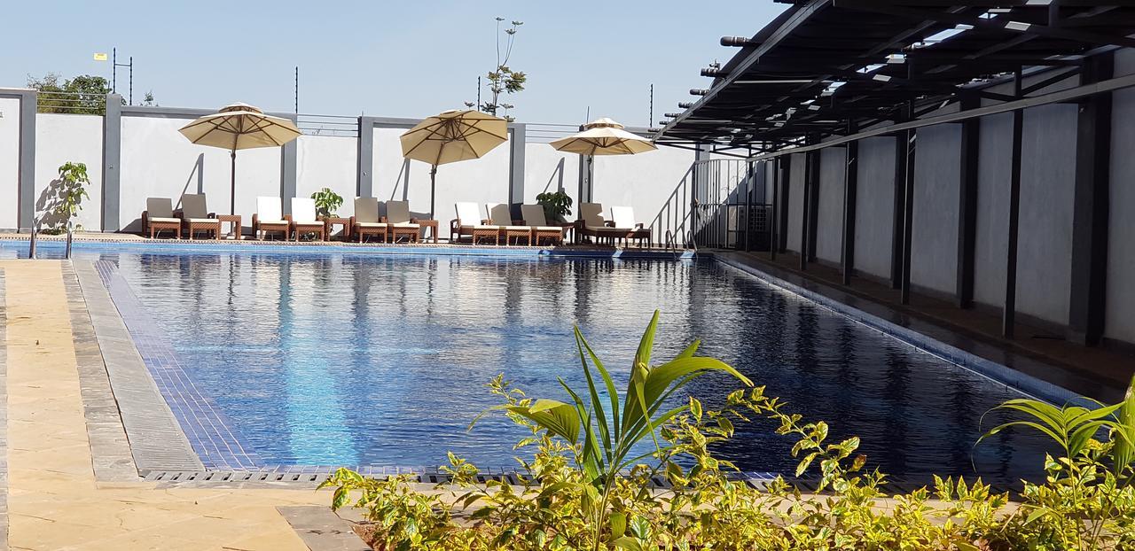 Lymack Suites Nairobi Esterno foto